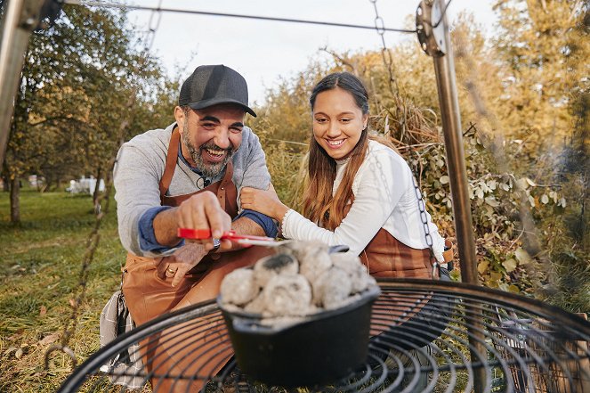 Grillen mit Ivana und Adnan - Filmfotos - Adnan Maral, Ivana Sanshia Austermayer