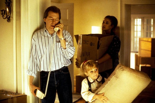 Hider in the House - Van film - Michael McKean, Candace Hutson, Mimi Rogers