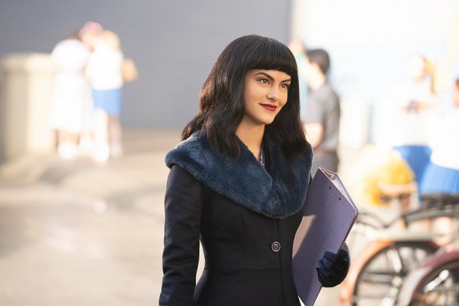 Riverdale - Chapter One Hundred Eighteen: Don't Worry Darling - Photos - Camila Mendes