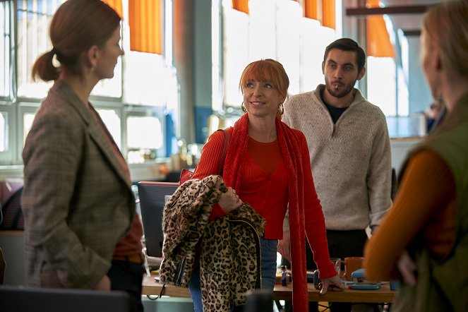 Případy mimořádné Marty - Východní vítr - Do filme - Tatiana Dyková, Jiří Svoboda