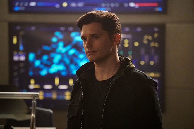 The Flash - Rogues of War - Photos - Andy Mientus