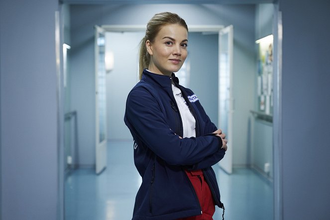 Nurses - Season 13 - Promo - Janni Hussi