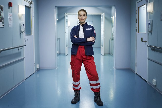 Nurses - Season 13 - Promo - Janni Hussi