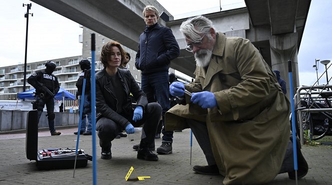 Van Der Valk - Season 3 - Freedom in Amsterdam - Z filmu