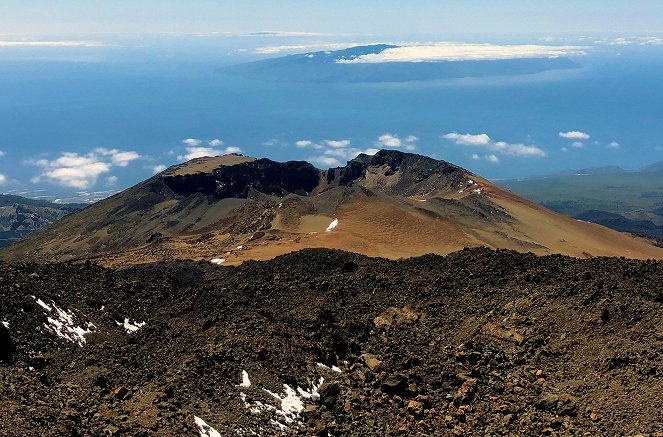 Aus dem Feuer geboren - Die Kanaren – Inseln der Glückseligen - Teneriffa - Im Reich des Feuers - Kuvat elokuvasta