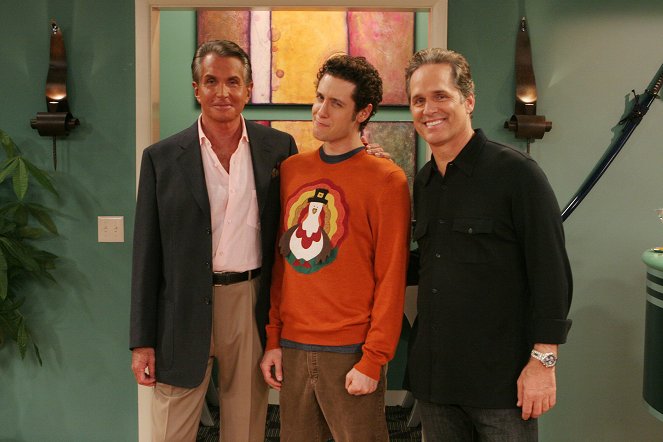 Joey - Season 2 - Joey and the Bachelor Thanksgiving - Promo