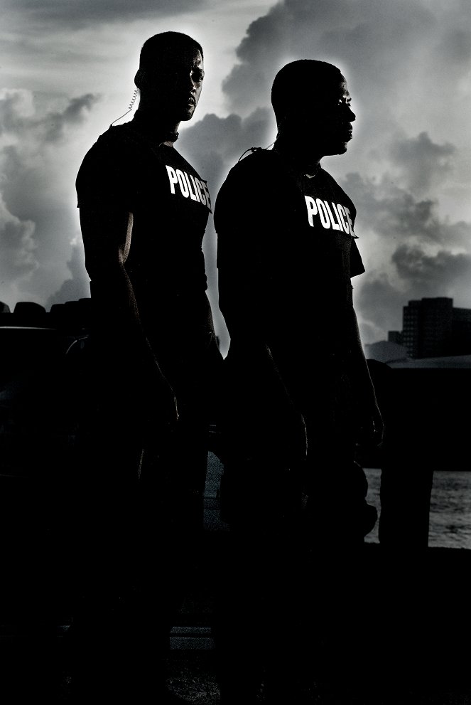 Dos policías rebeldes II - Promoción