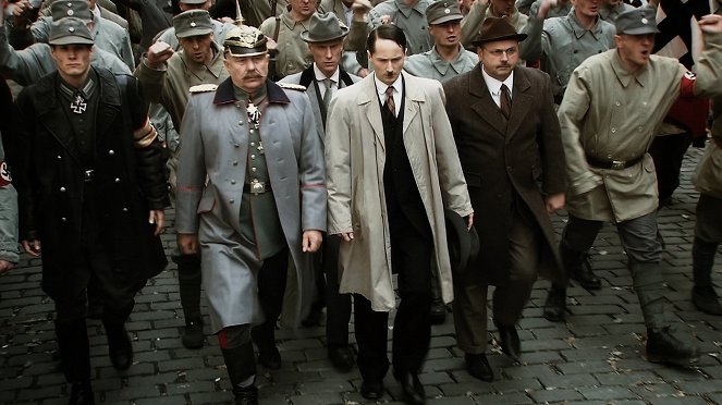 Mi lett volna, ha Hitler nyeri a háborút? - Filmfotók