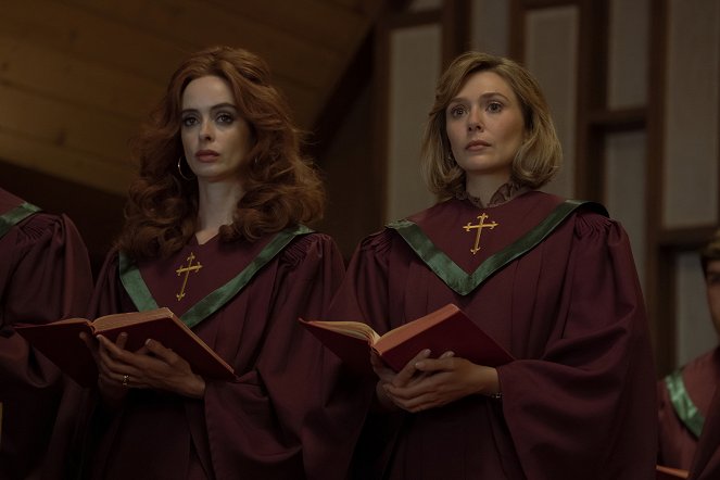 Love & Death - Do No Evil - Kuvat elokuvasta - Krysten Ritter, Elizabeth Olsen