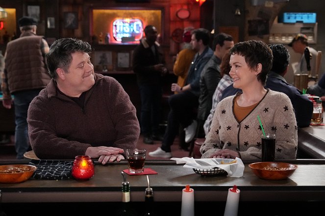 The Conners - What's So Funny About Peas, Love and Understanding? - Photos