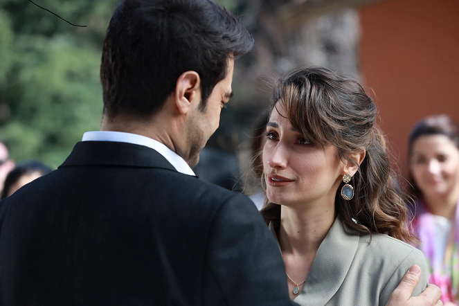 Gülcemal - Episode 1 - Photos - Nilay Erdonmez