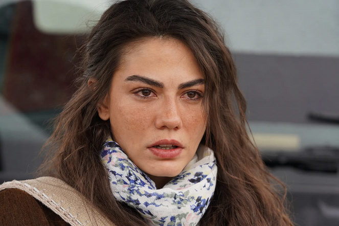 Adım Farah - Season 1 - Filmfotók - Demet Özdemir