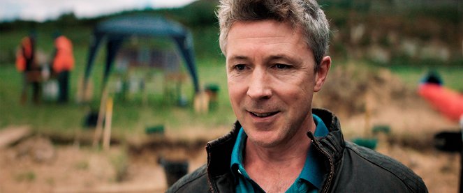 Rose Plays Julie - Kuvat elokuvasta - Aidan Gillen