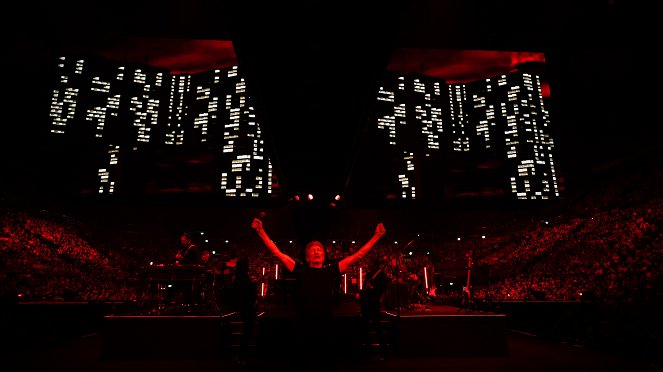 Roger Waters - This Is Not a Drill - Live from Prague - Z filmu - Roger Waters