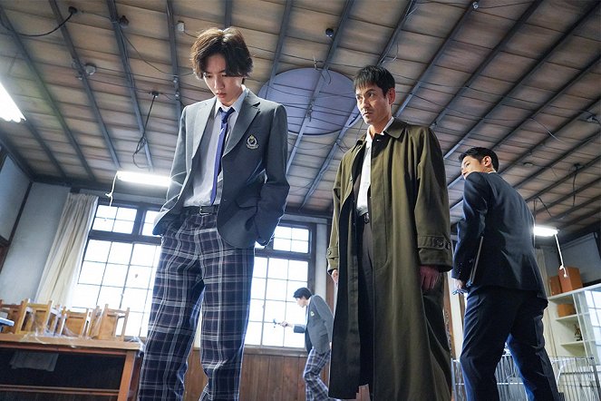 Les Enquêtes de Kindaichi - Le Meurtre des sept mystères du lycée Fudo - Film - Shunsuke Michieda, Ikki Sawamura