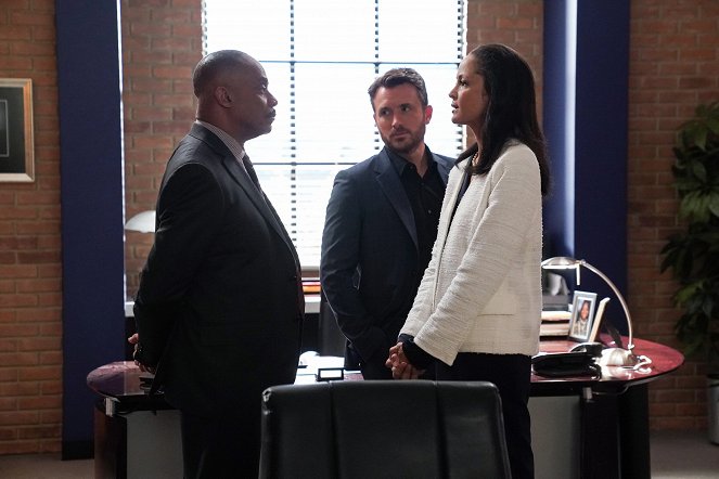 NCIS: Naval Criminal Investigative Service - Second Opinion - Photos - Rocky Carroll, James Snyder, Anne-Marie Johnson