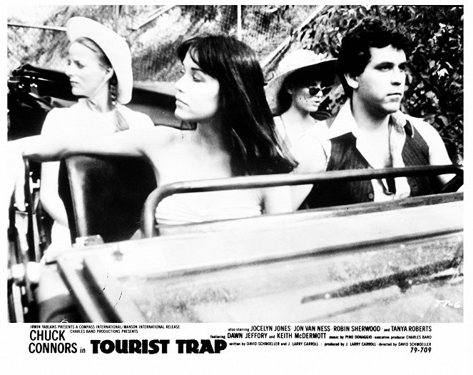Past na turisty - Fotosky - Jocelyn Jones, Tanya Roberts, Robin Sherwood, Jon Van Ness