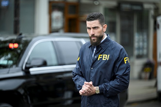 FBI: Special Crime Unit - Season 4 - Prodigal Son - Photos - Zeeko Zaki