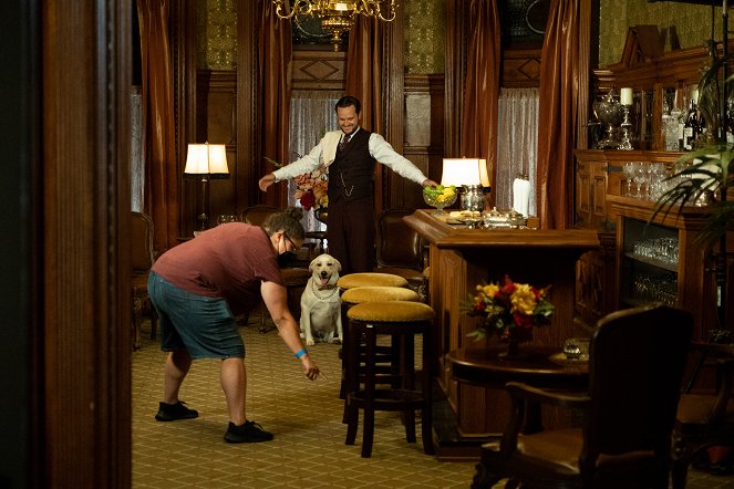 Murdoch Mysteries - Sometimes They Come Back, Part 1 - Making of - James Graham