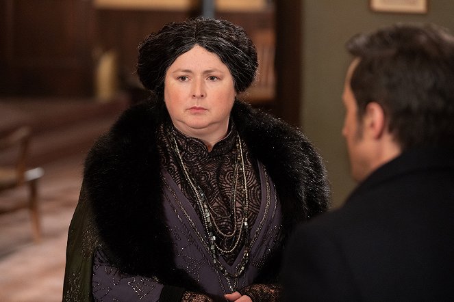 Murdoch Mysteries - Season 16 - Sometimes They Come Back, Part 1 - Do filme - Siobhan McSweeney