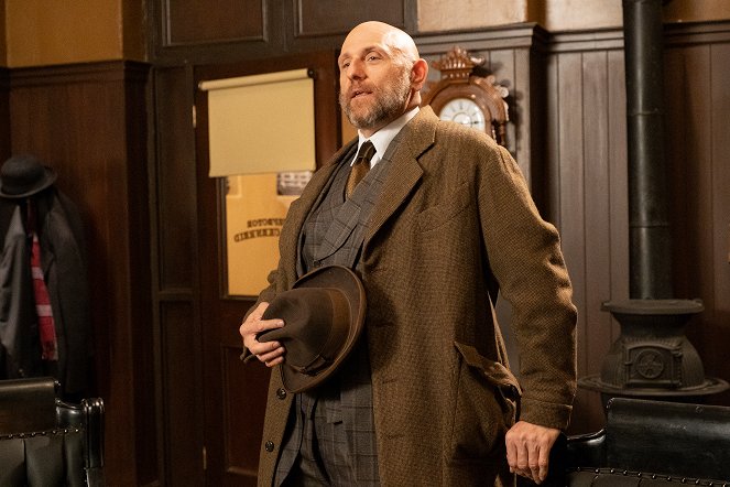 Murdoch Mysteries - Sometimes They Come Back, Part 1 - Photos - Marvin Kaye