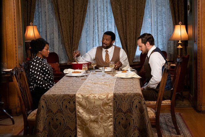 Murdoch Mysteries - Sometimes They Come Back, Part 2 - Photos - Shanice Banton, Roger Cross, James Graham