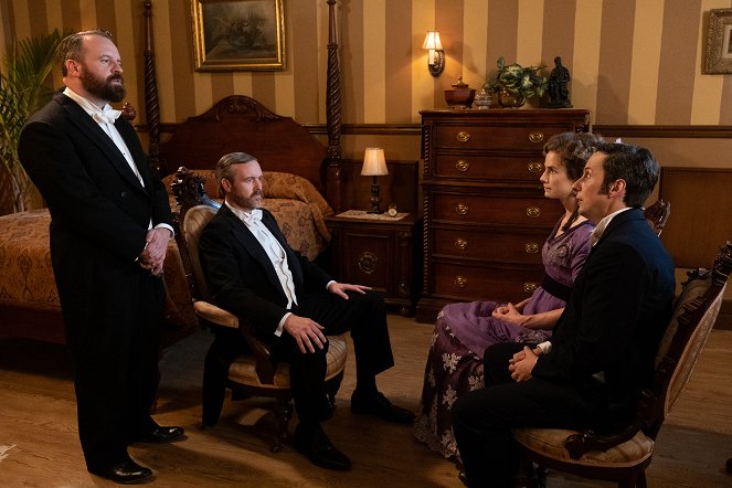 Murdoch Mysteries - Honeymoon in Hampshire - Photos