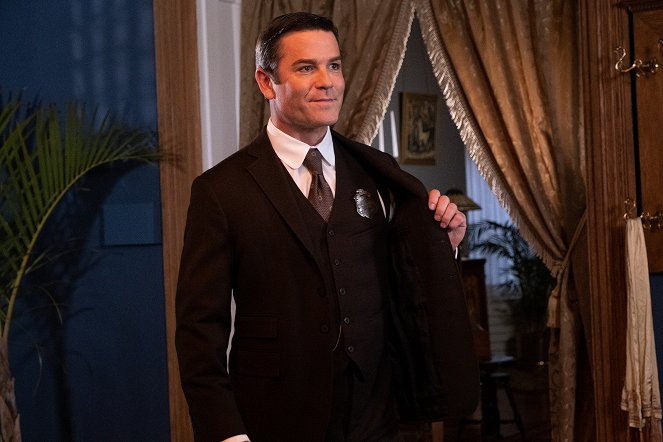 Murdoch Mysteries - An Avoidable Hinder - De la película