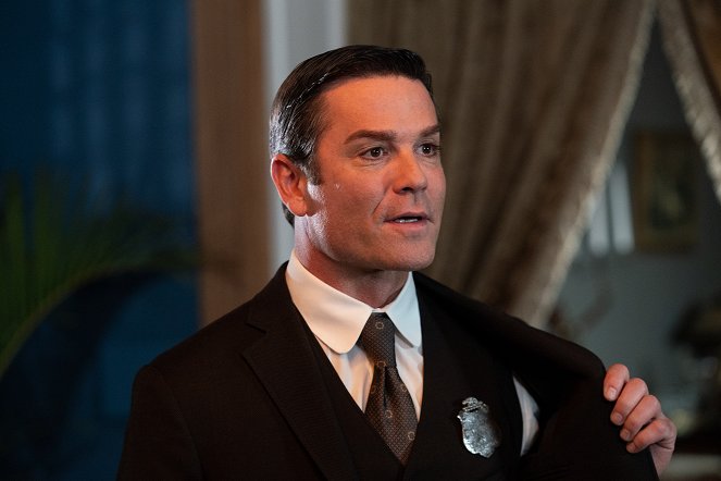 Murdoch Mysteries - An Avoidable Hinder - Photos