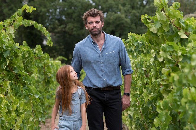 Drops of God - A Father - Filmfotos - Manon Maindivide, Stanley Weber