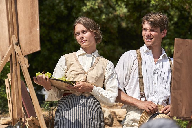 Hotel Portofino - Lessons - Photos - Louisa Binder, Oliver Dench