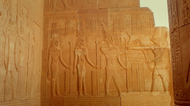 Queens of Ancient Egypt - The Other Cleopatra - Photos