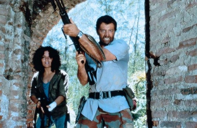 Commando Leopard - Z filmu - Cristina Donadio, Lewis Collins