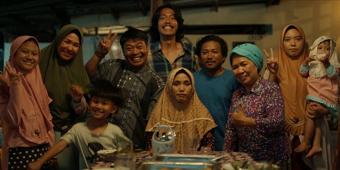 Basri & Salma dalam Komedi yang Terus Berputar - De la película