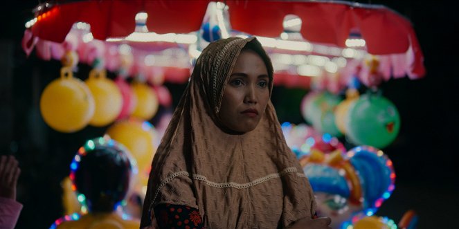 Basri & Salma dalam Komedi yang Terus Berputar - Filmfotos