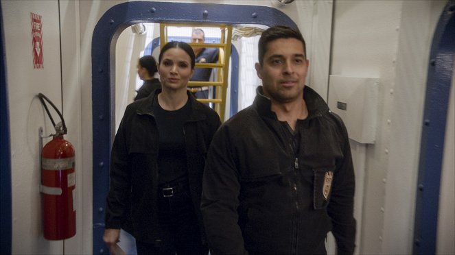 Námořní vyšetřovací služba - Špioni - Z filmu - Katrina Law, Wilmer Valderrama