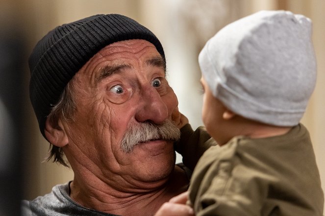 Jedna rodina - Otec jako otec - Filmfotos - Pavel Zedníček