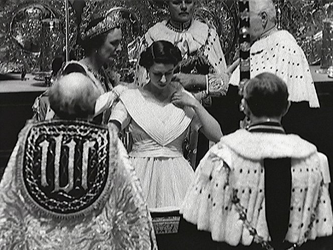 1953: Korunovace Alžběty II. - Z filmu - královna Alžběta II.