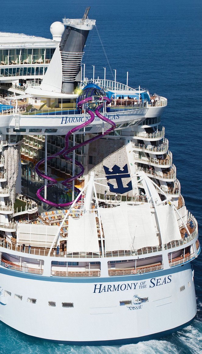 Geniale Technik - World's Biggest Cruise Ship - Filmfotos