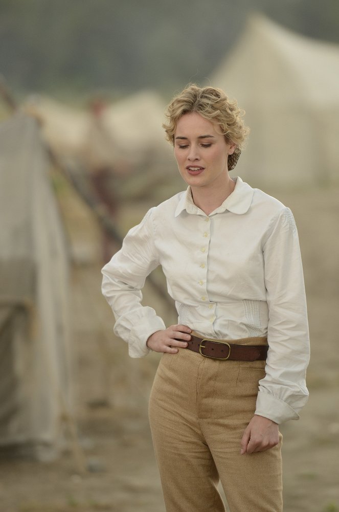 Hell on Wheels - Season 2 - Purged Away with Blood - Photos