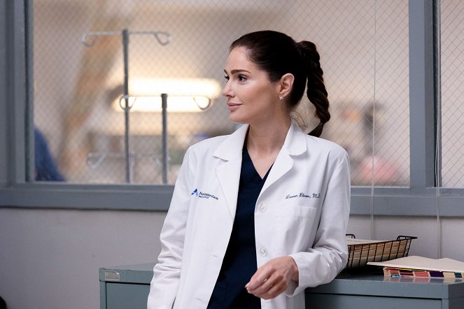 New Amsterdam - Give Me a Sign - De la película - Janet Montgomery