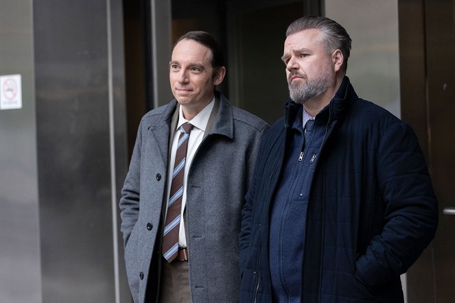 New Amsterdam - Right Place - Photos - Tyler Labine