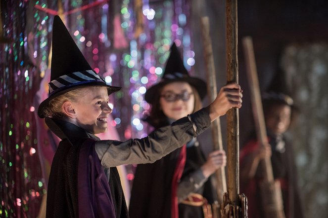 The Worst Witch - Miss Cackle's Birthday - Photos