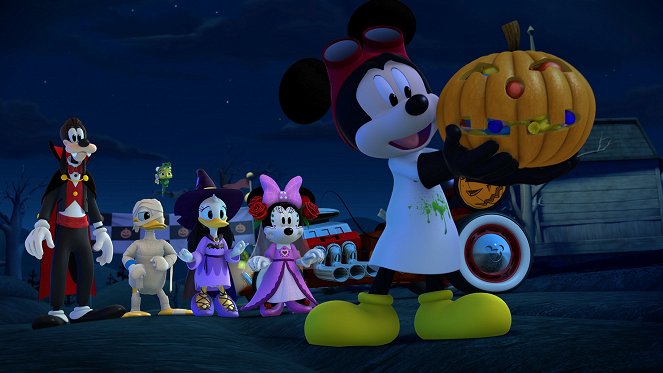 Mickey and the Roadster Racers - The Haunted Hot Rod / Pete's Ghostly Gala - De la película