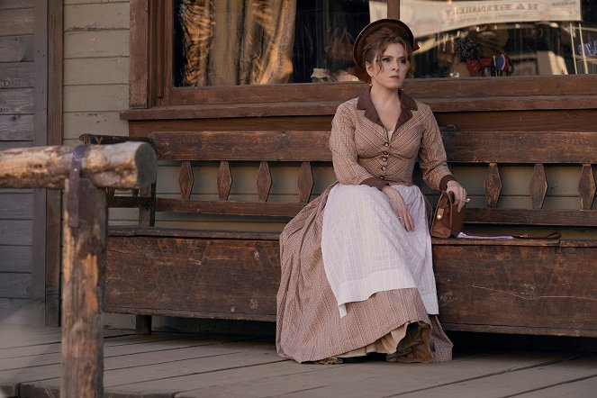 High Desert - Get Judy Off the Bed - De la película - Bernadette Peters