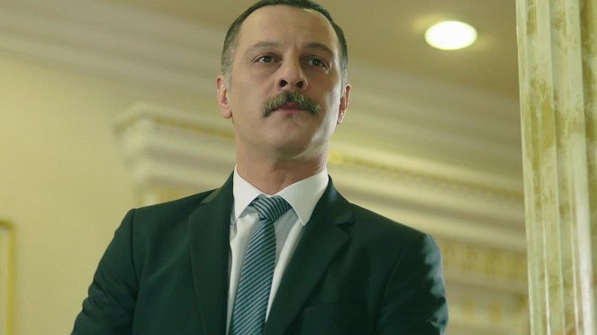 Kanatsız Kuşlar - Episode 44 - Kuvat elokuvasta - Fatih Al