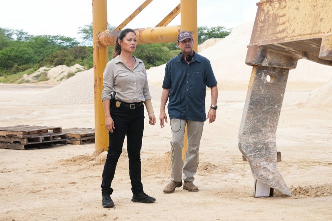 NCIS: Hawai'i - Season 2 - Dies Irae - Making of - Vanessa Lachey, Tim Andrew