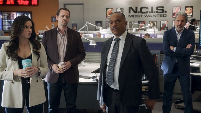 Agenci NCIS - Black Sky - Z filmu - Katrina Law, Sean Murray, Rocky Carroll, Gary Cole