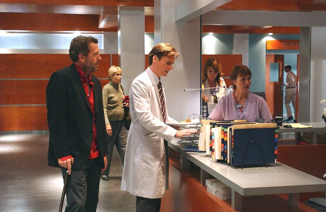 House M.D. - Season 1 - The Socratic Method - Photos - Hugh Laurie, Robert Sean Leonard