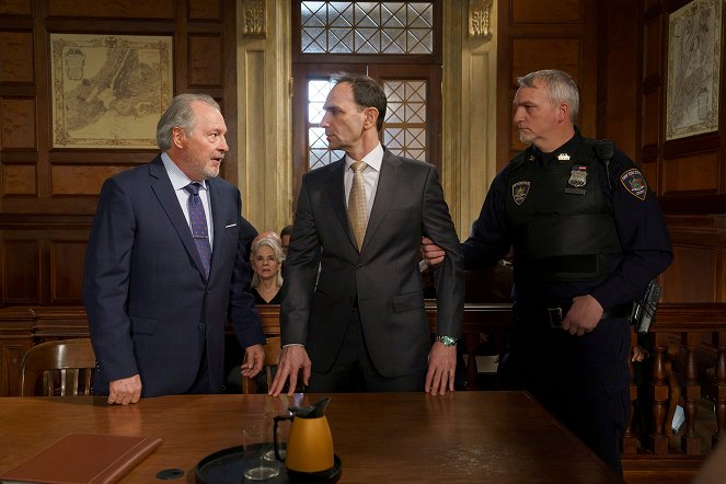 Law & Order - Season 22 - Deadline - Photos